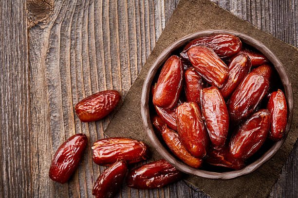 21 Incredible Health Benefits Of Dates